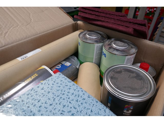 Divers spuitverfgereedschap en dergelijken - afbeelding 6 van  8