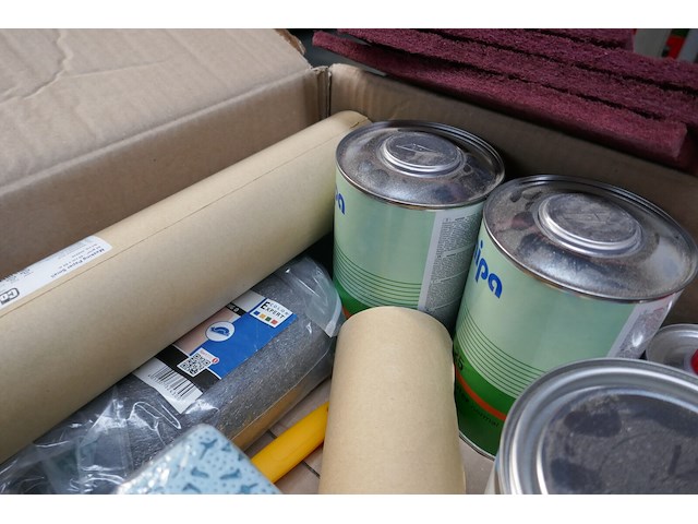 Divers spuitverfgereedschap en dergelijken - afbeelding 7 van  8