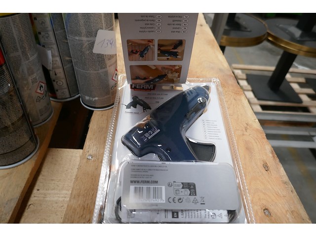 Divers spuitverfgereedschap en dergelijken - afbeelding 8 van  8