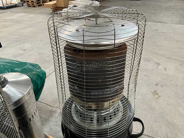 Divers terrasverwarming (3x) - afbeelding 10 van  13