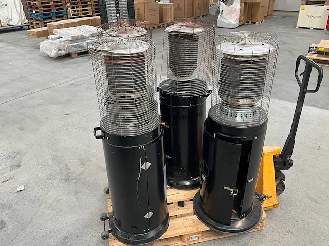 Divers terrasverwarming (4x) - afbeelding 1 van  10