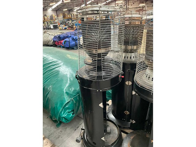 Divers terrasverwarming (4x) - afbeelding 5 van  11