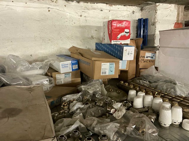 Divers ventilatietoebehoren en sanitair - afbeelding 2 van  11