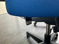 Divers vergadermeubilair - afbeelding 11 van  21