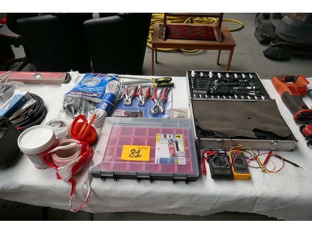 Divers werkgereedschap - afbeelding 1 van  5