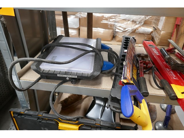 Divers werkgereedschap - afbeelding 2 van  4