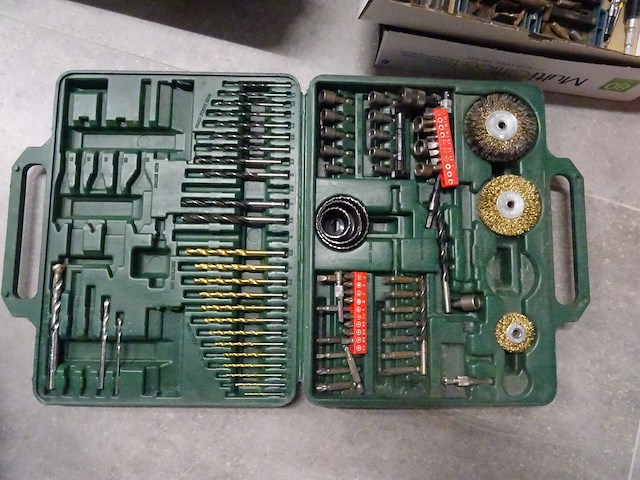 Divers werkmateriaal - afbeelding 4 van  12