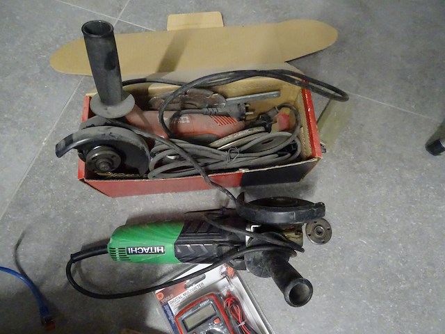 Divers werkmateriaal - afbeelding 5 van  12