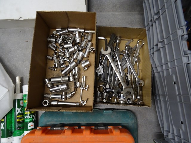 Divers werkmateriaal - afbeelding 8 van  12