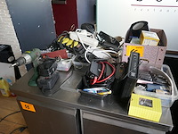 Divers werkmateriaal - afbeelding 1 van  4