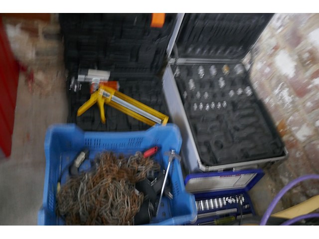 Divers werkmateriaal - afbeelding 2 van  8