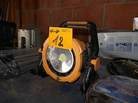 Divers werkmateriaal - afbeelding 3 van  5