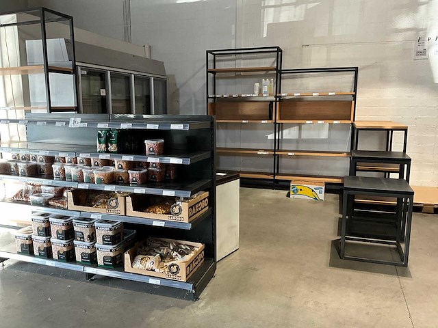 Divers winkelmeubilair (6x) - afbeelding 1 van  8