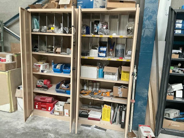 Diverse 2-deurs archiefkasten (3x) - afbeelding 1 van  7