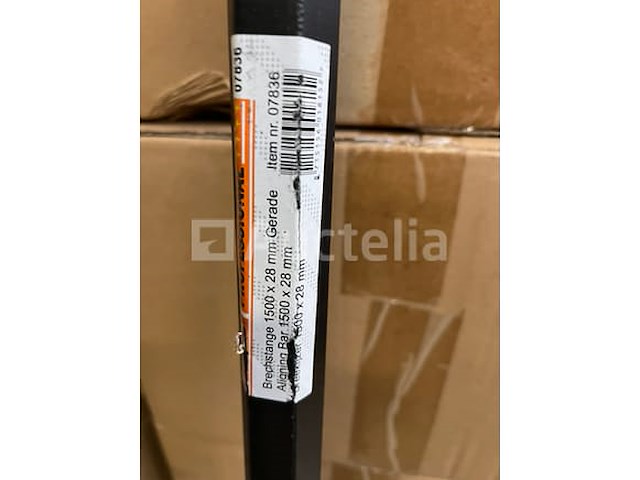 Diverse 3 x zwaar breekijzer 150 cm x 28mm, 400 zwarte tie ribs 4,8x370 mm, 400 witte tie ribs 4,8x370 mm, 2 x flex komborstel, 10 x all purpose zaagblad hout 210mm, auto speciaal gereedschap - afbeelding 2 van  12