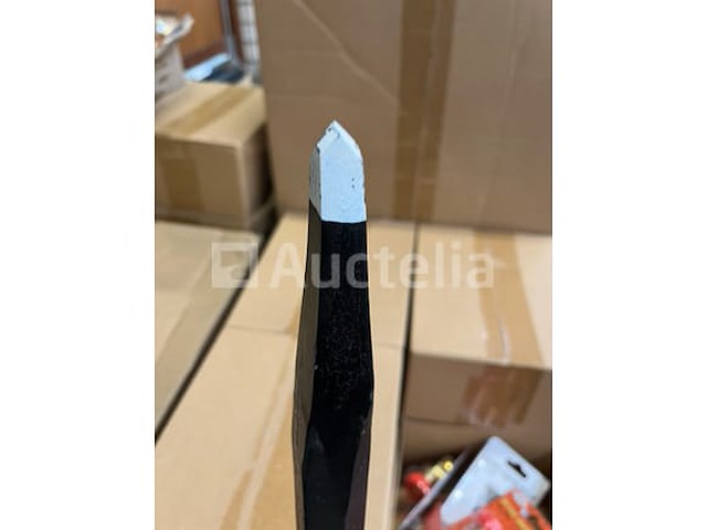 Diverse 3 x zwaar breekijzer 150 cm x 28mm, 400 zwarte tie ribs 4,8x370 mm, 400 witte tie ribs 4,8x370 mm, 2 x flex komborstel, 10 x all purpose zaagblad hout 210mm, auto speciaal gereedschap - afbeelding 1 van  12