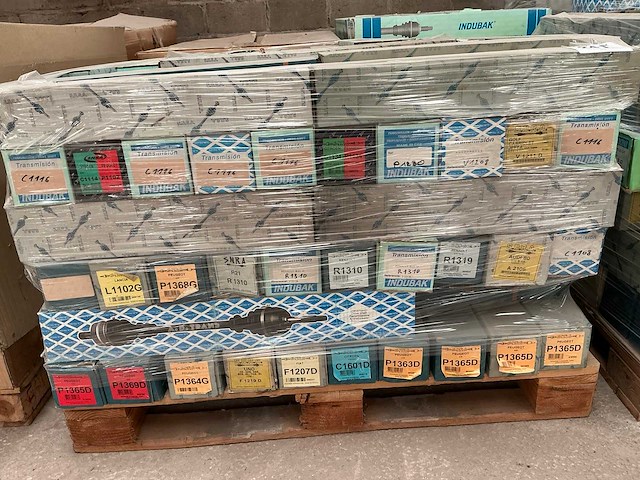 Diverse aandrijfassen (op 4x pallet) - afbeelding 3 van  5