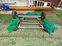 Diverse aanhangwagen assen inclusief veiligheidsnetten - afbeelding 2 van  3