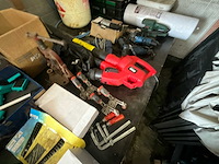 Diverse aannemersmateriaal - afbeelding 9 van  18