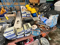 Diverse aannemersmateriaal - afbeelding 14 van  18