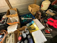 Diverse aannemersmateriaal - afbeelding 7 van  19