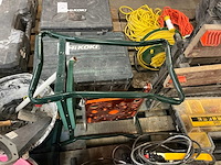 Diverse aannemersmaterialen - afbeelding 5 van  7