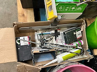Diverse aannemersmaterialen - afbeelding 4 van  8
