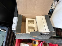 Diverse aannemersmaterialen - afbeelding 22 van  32