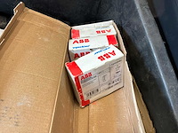 Diverse aannemersmaterialen - afbeelding 25 van  32