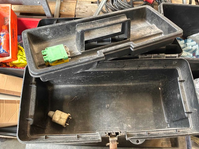 Diverse aannemersmaterialen - afbeelding 5 van  30