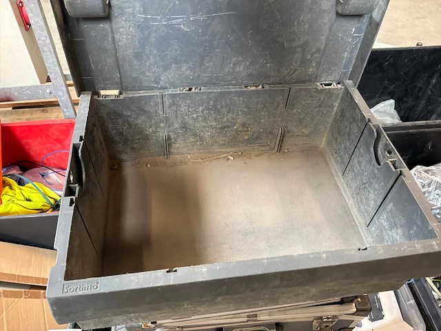 Diverse aannemersmaterialen - afbeelding 6 van  30