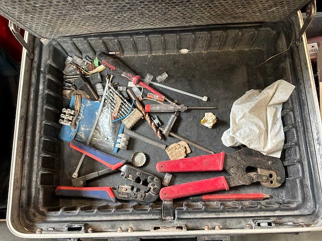 Diverse aannemersmaterialen - afbeelding 10 van  30