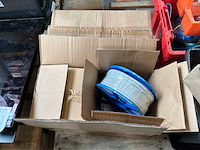 Diverse aannemersmaterialen - afbeelding 20 van  30