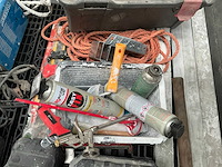 Diverse aannemersmaterialen - afbeelding 11 van  13