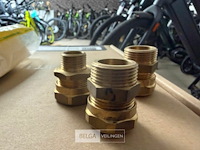 Diverse aansluitingen sanitair - afbeelding 1 van  2