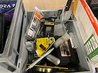 Diverse accessoires en handgereedschap - afbeelding 20 van  22