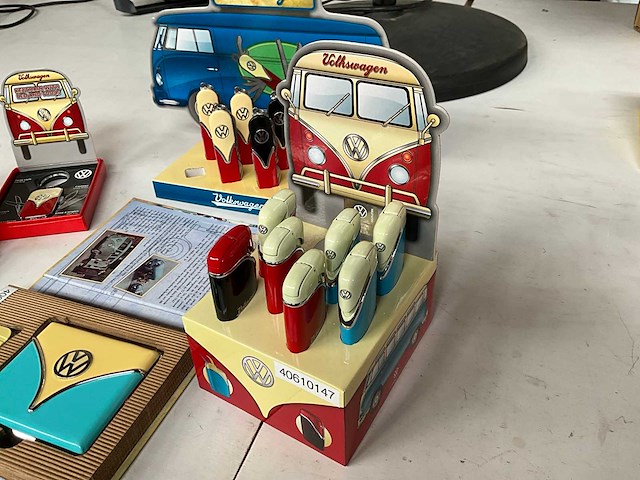 Diverse accessoires in volkswagen thema - afbeelding 2 van  6