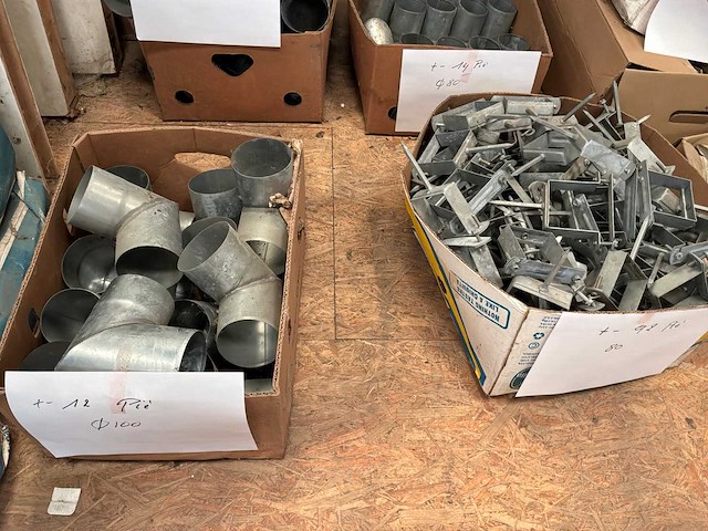 Diverse accessoires voor dakgoten - afbeelding 7 van  10