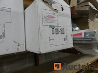 Diverse accessoires voor roestvrijstalen schoorsteenafvoer, poujoulat (9424-008) - afbeelding 3 van  11