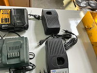 Diverse acculaders (12x) - afbeelding 4 van  5
