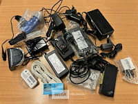 Diverse adapters & divers - afbeelding 1 van  6
