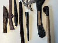 Diverse afrikaanse wapens - afbeelding 3 van  3