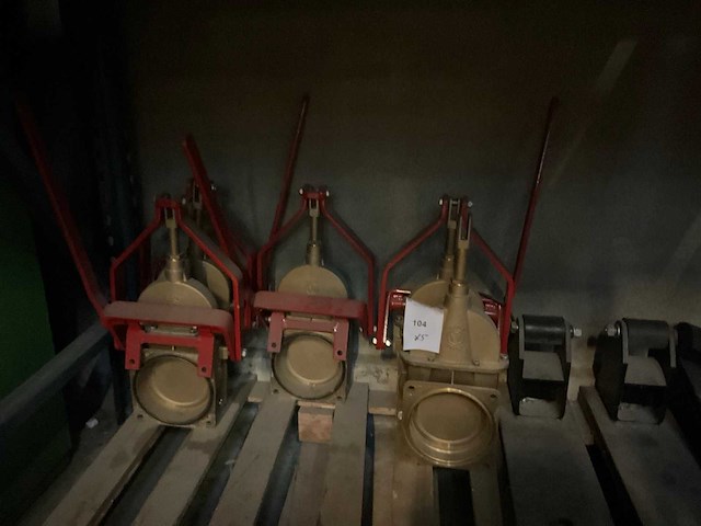 Diverse afsluiters (5x) - afbeelding 2 van  5