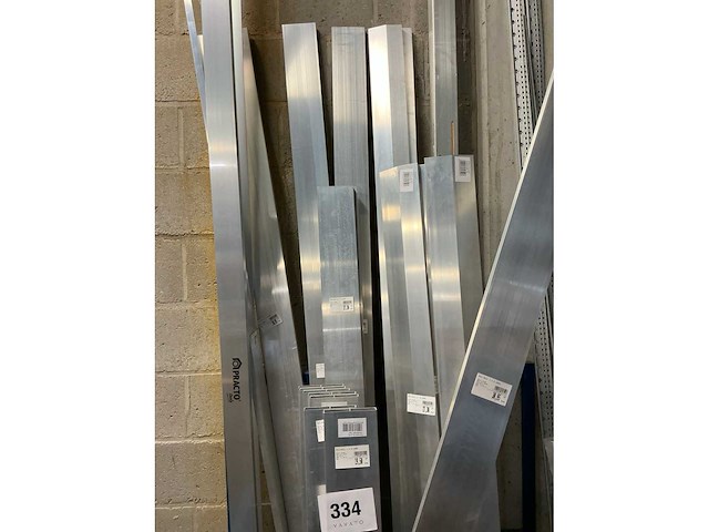 Diverse afstrijklatten/rails (25x) - afbeelding 2 van  3