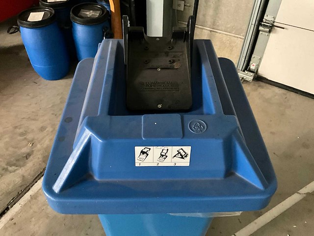 Diverse afvalcontainers (6x) - afbeelding 7 van  8