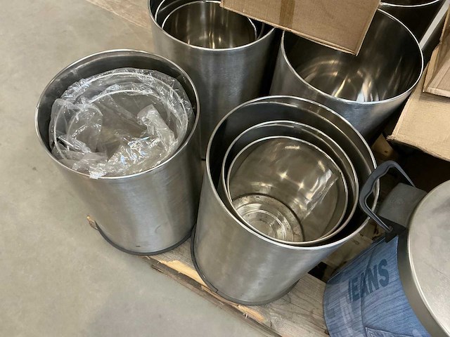 Diverse afvalemmers (32x) - afbeelding 5 van  8