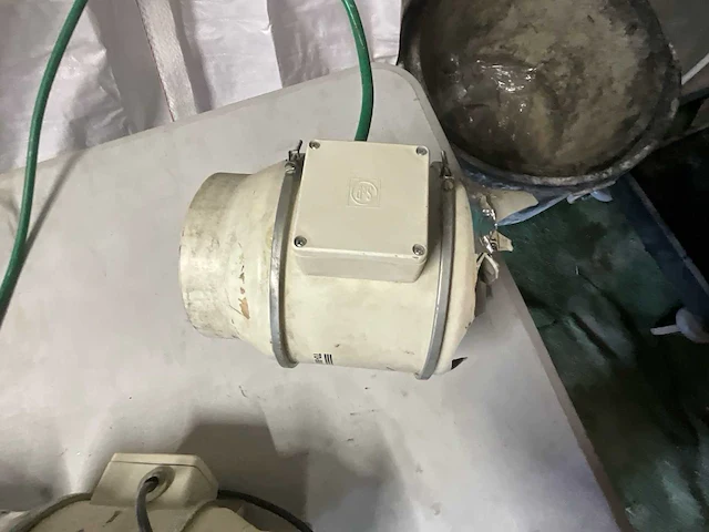Diverse afzuiginstallaties - afbeelding 6 van  6