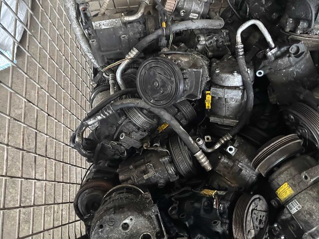 Diverse aircopompen - afbeelding 3 van  8