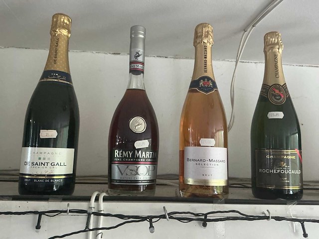 Diverse alcoholische dranken (50x) - afbeelding 5 van  12