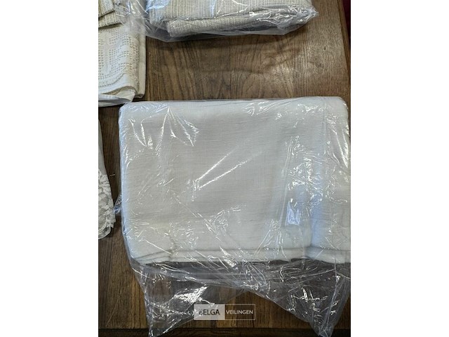 Diverse altaarkleden - afbeelding 4 van  4